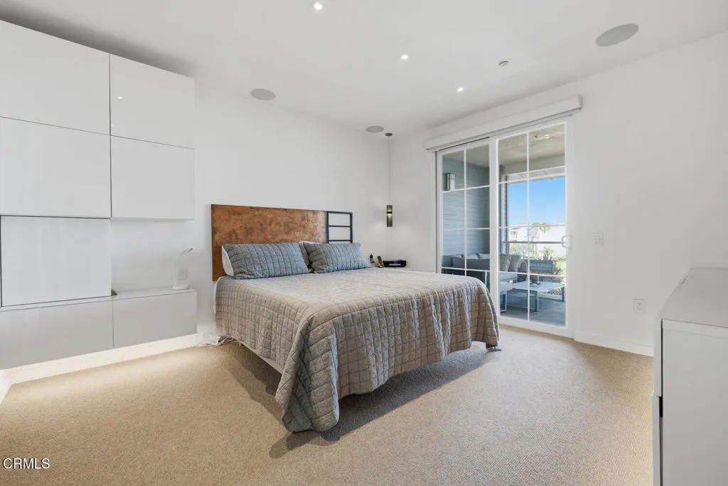 1572 Seabridge Lane, Oxnard, California 93035 home-pic-21